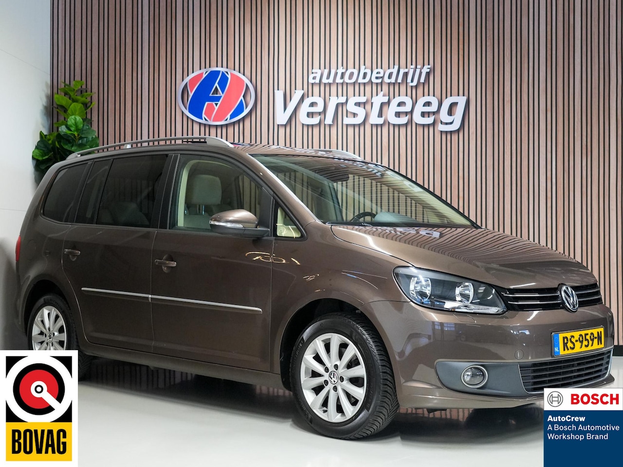 Volkswagen Touran - 1.6 TDI Highline BlueMotion 7p. |leer|stoel verwarming| stuur - AutoWereld.nl