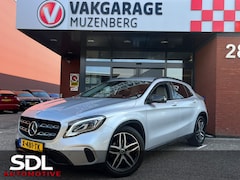 Mercedes-Benz GLA-Klasse - 180 Premium Night Pakket 51.000 KM // FULL LED // NAVI // 360 CAMERA // ADAPTIV. CRUISE //