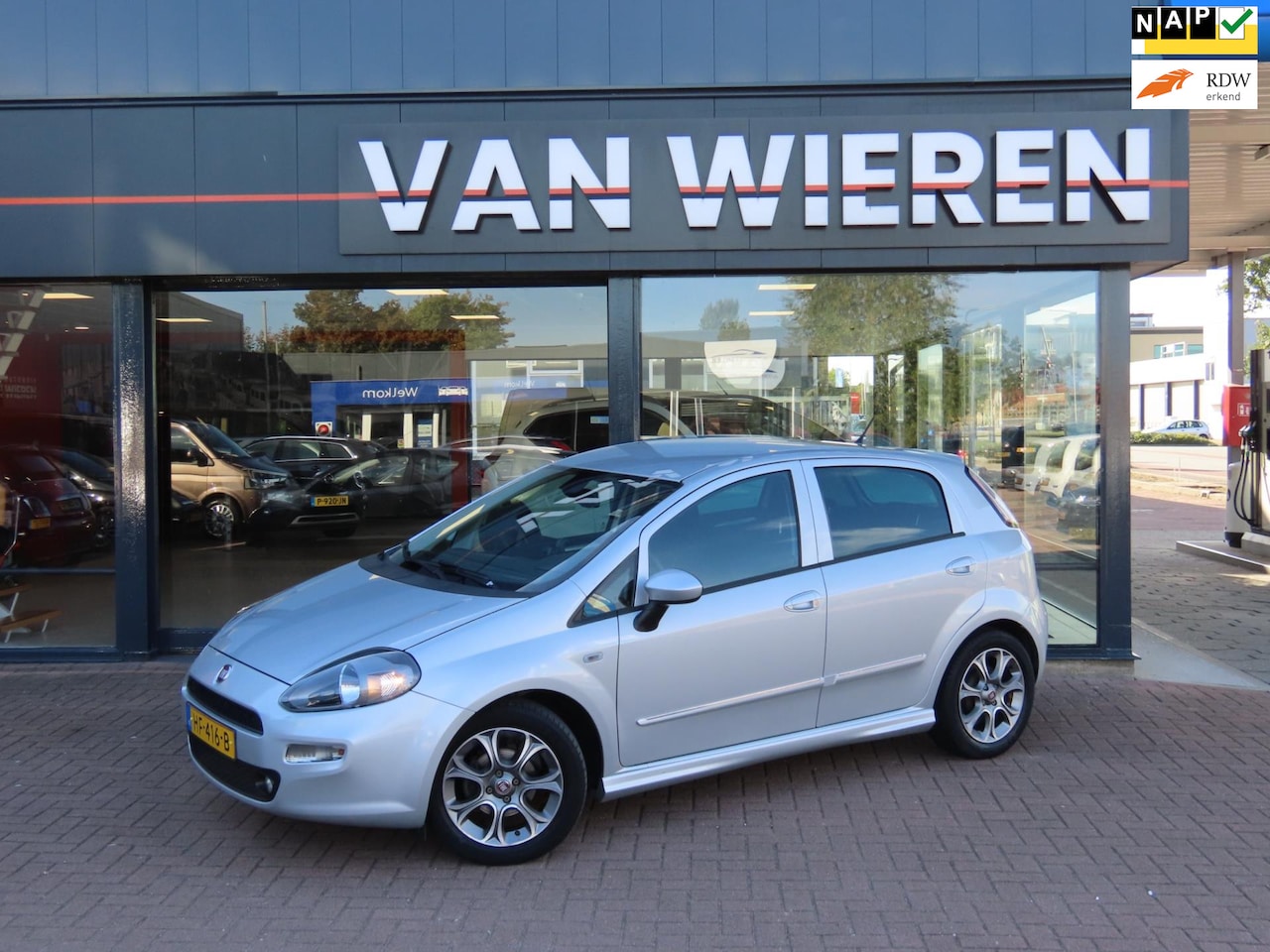 Fiat Punto Evo - 1.3 M-Jet Lounge Lage KM NAP 1e Eig Zuinig! - AutoWereld.nl