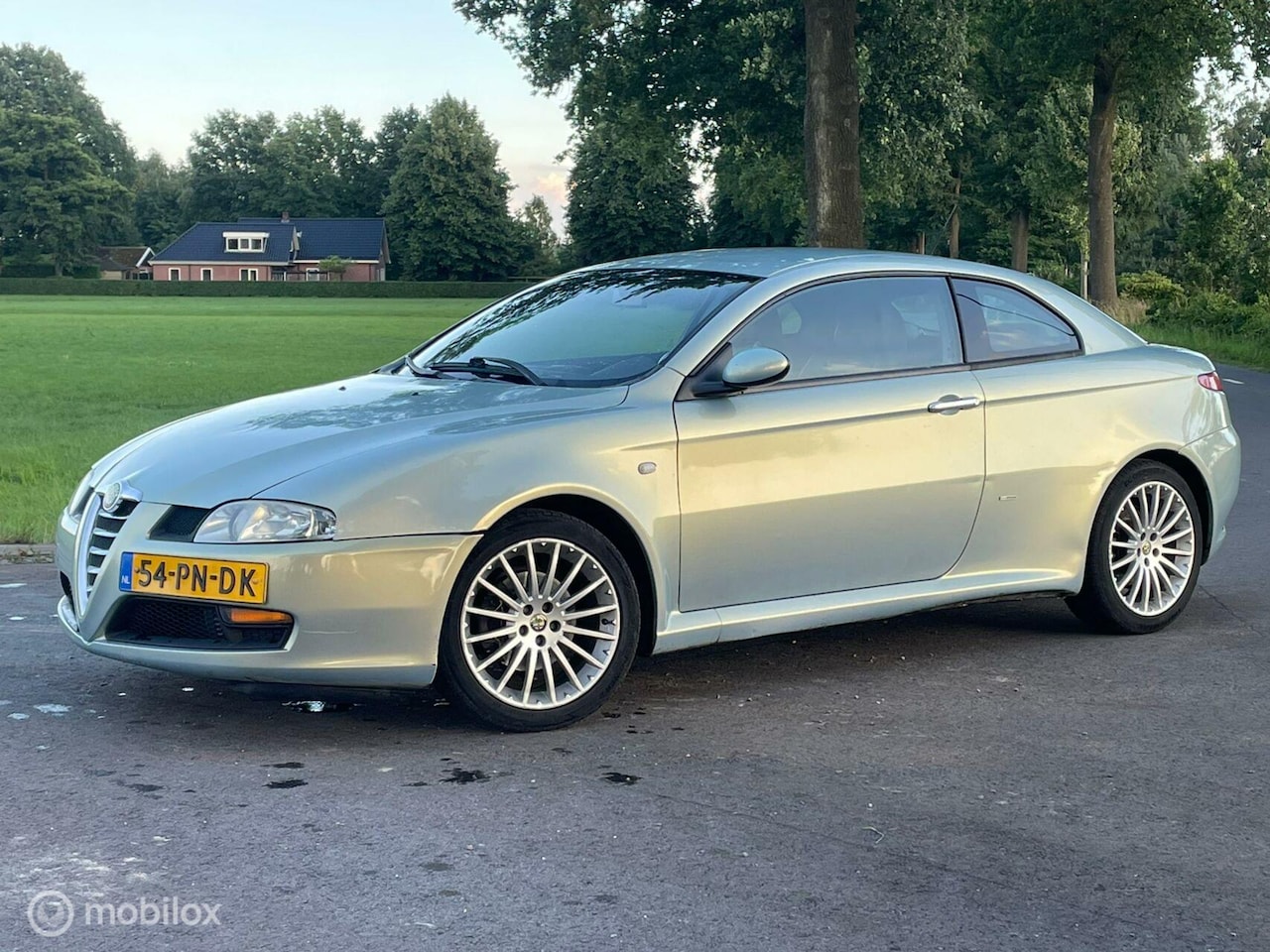 Alfa Romeo GT - 2.0 JTS Distinctive 2.0 JTS Distinctive - AutoWereld.nl