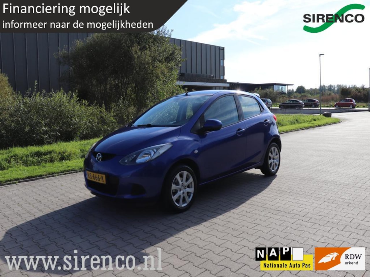 Mazda 2 - 1.3hp S-VT Executive airco centrale vergrendeling cruise control 5-deurs - AutoWereld.nl