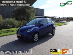 Mazda 2 - 2 1.3hp S-VT Executive airco centrale vergrendeling cruise control 5-deurs