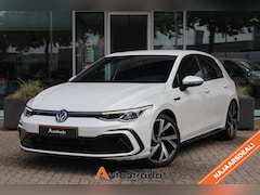Volkswagen Golf - 1.5 TSI R-LINE 130pk I Navi I Climate I Carplay I Sfeerverlichting I DAB I 1e eigenaar