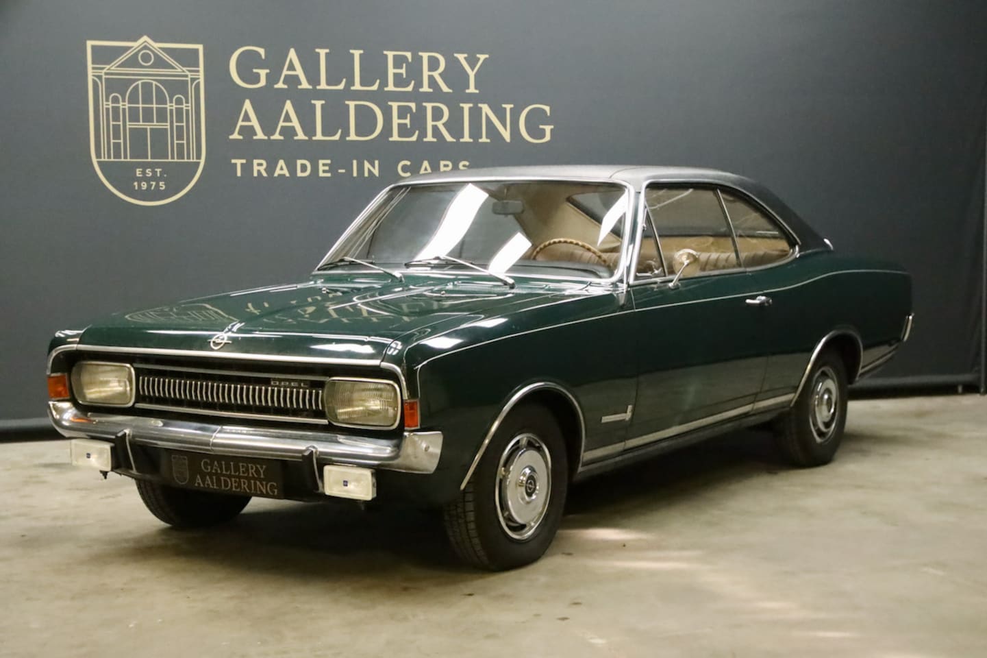 Opel Commodore - Coupe Six "71.000 kms" Trade-in car From third Dutch owner - last 2 decades single ownersh - AutoWereld.nl