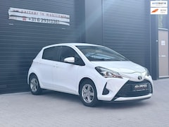Toyota Yaris - 1.0 VVT-i Active | 55.175 km | Airco | Lane Assist | Automatisch grootlicht | Bouwjaar 11
