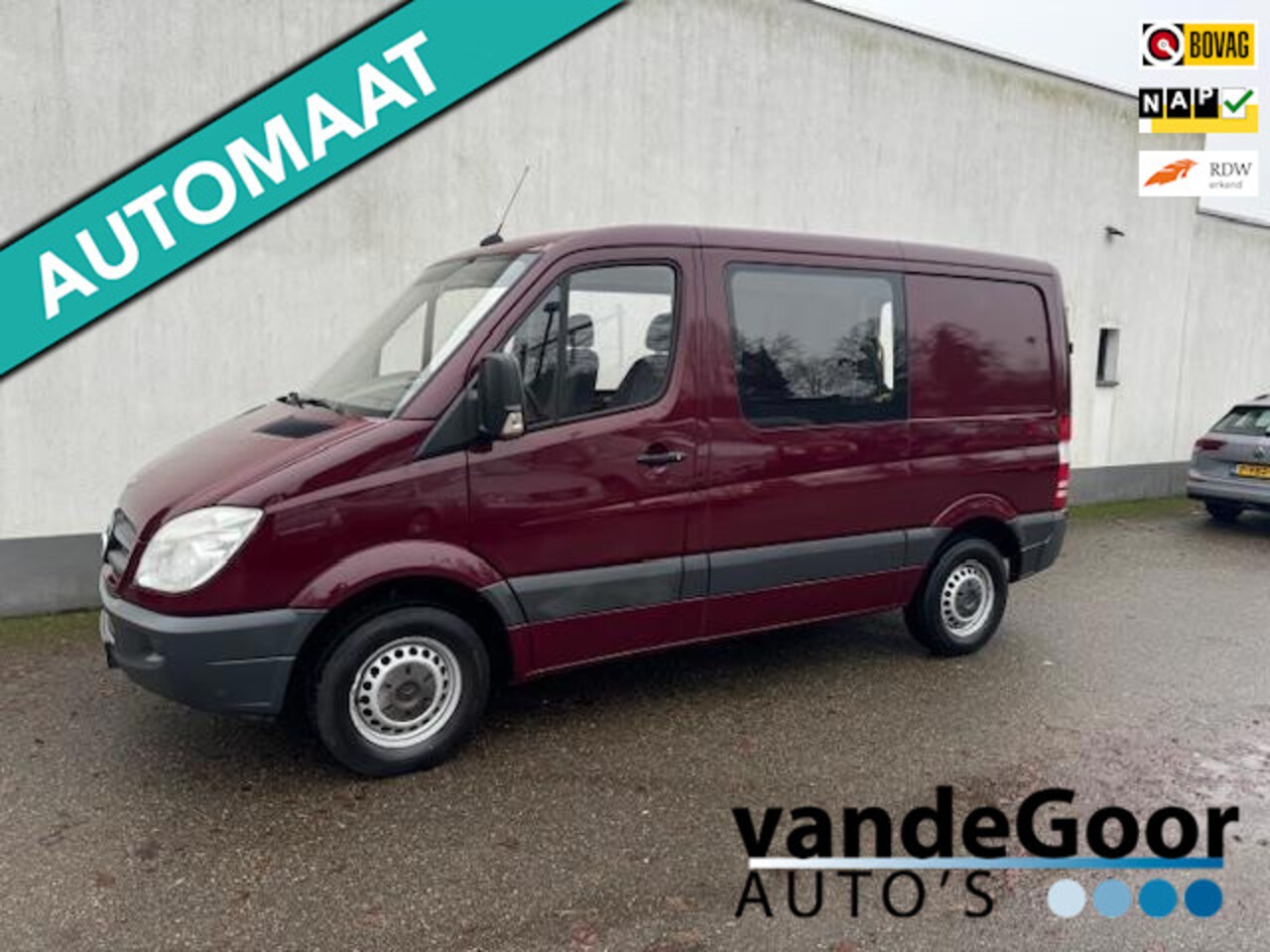 Mercedes-Benz Sprinter - 210 2.2 CDI, '11, 51000 km, rolstoelbus, in een keurige staat ! - AutoWereld.nl