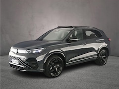 Volkswagen Tiguan - R-Line Edition 1.5 TSI eHybrid 272pk DSG Automaat Trekhaak, Panoramadak, Black Style, Adap