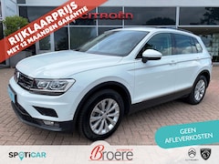 Volkswagen Tiguan - 1.5 TSI 130pk Comfortline Business | adaptive cruise, 17 inch velgen, navigatie, camera, p