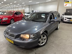 Volvo V70 - 2.4 Comfort Line / LPG G3 / NETTE AUTO / DEALER ONDERHOUDEN