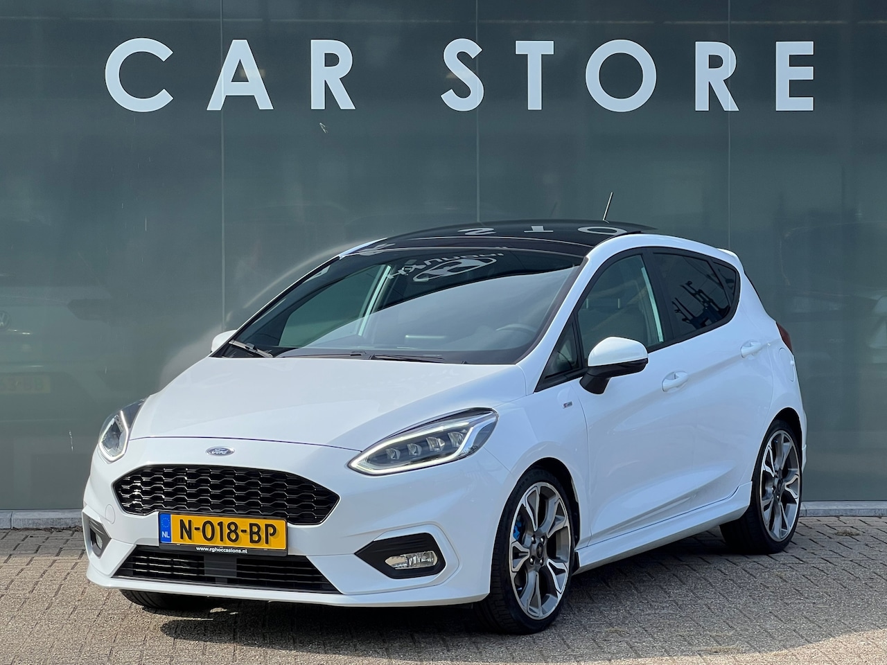 Ford Fiesta - 1.0 EcoBoost ST Line Panorama LED 140 PK - AutoWereld.nl