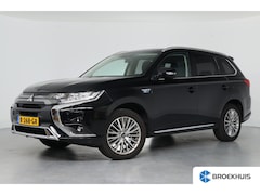 Mitsubishi Outlander - 2.4 PHEV Pure+ | Dealer Onderhouden | Navi By App | Trekhaak | Clima | Cruise | Parkeersen