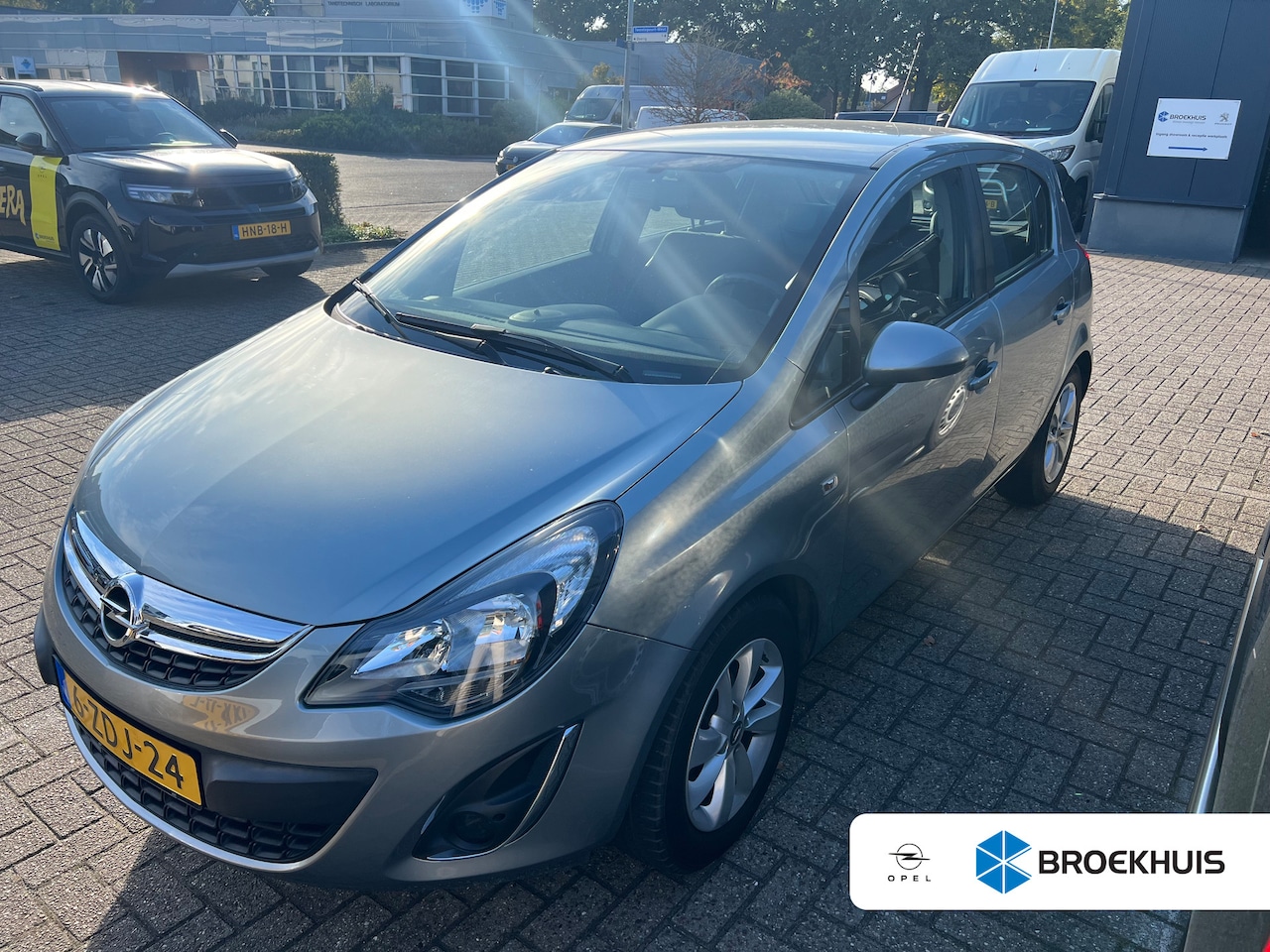 Opel Corsa - 1.2-16V Berlin 85 | Airco | Centrale deurvergrendeling met afstandsbediening | Cruise cont - AutoWereld.nl