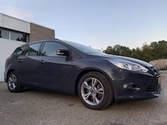 Ford Focus Wagon - 2.0 TDCI Titanium Automaat Trekhaak Navi Airco Cruise control