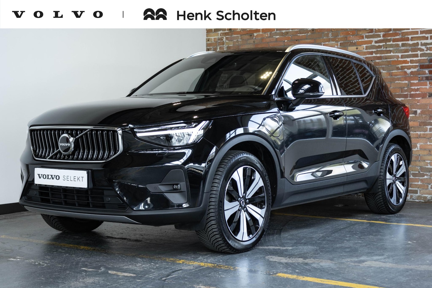 Volvo XC40 - 1.5 T4 Recharge Inscription | Panoramadak | Harman Kardon Premium Audio | Electrische wegk - AutoWereld.nl