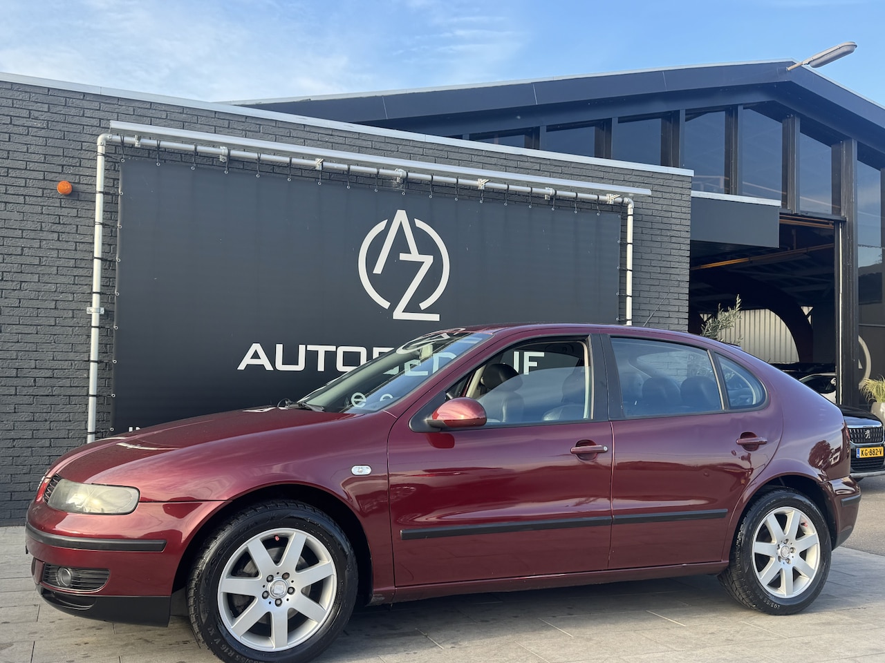 SEAT Leon - 1.8-20V Signo AUTOMAAT! - AutoWereld.nl