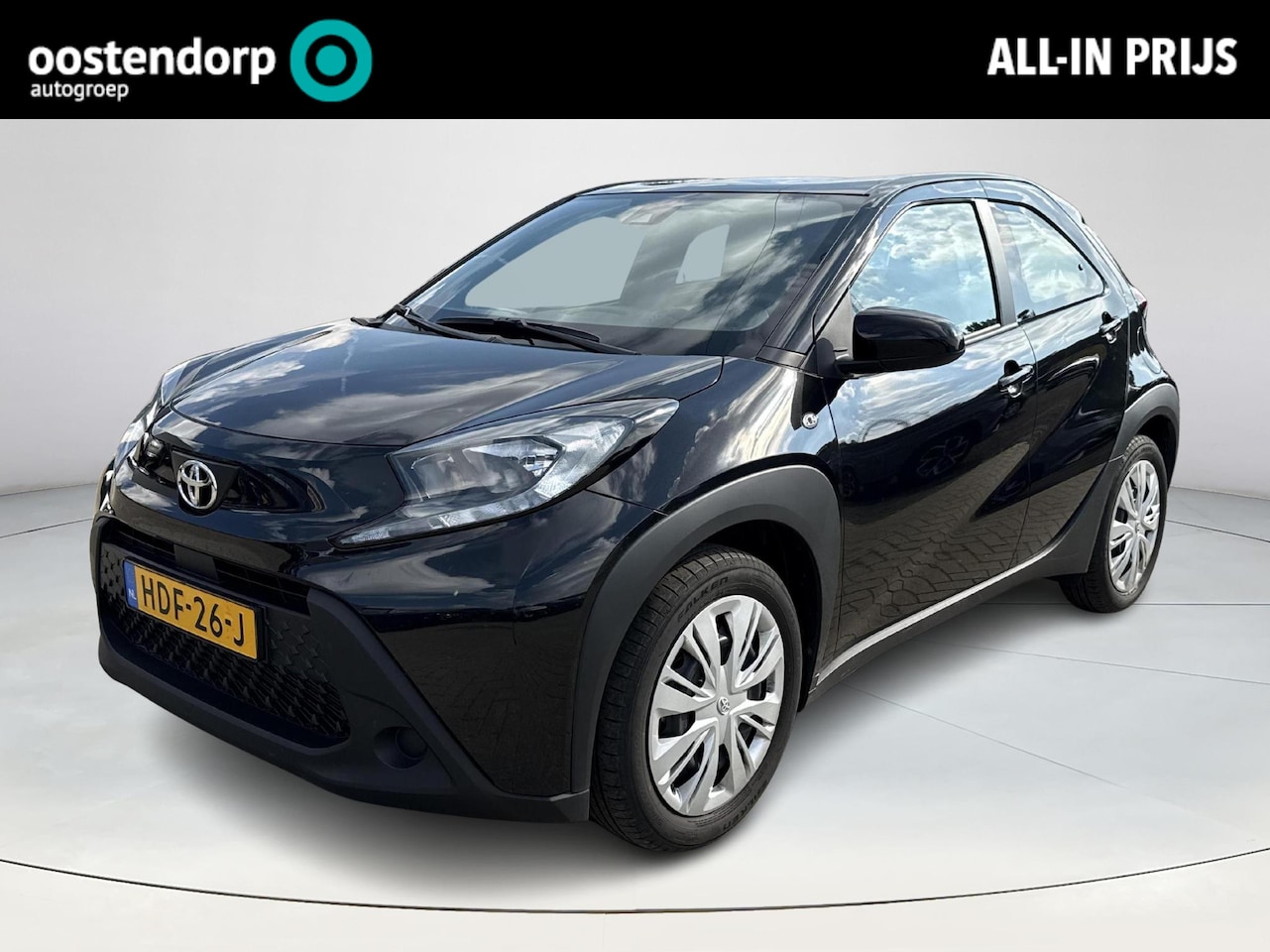 Toyota Aygo X - 1.0 VVT-i MT Play **BLUETOOTH/ ADAPTIEF CRUISECONTROL/ AIRCO/ DAB/ GARANTIE** - AutoWereld.nl
