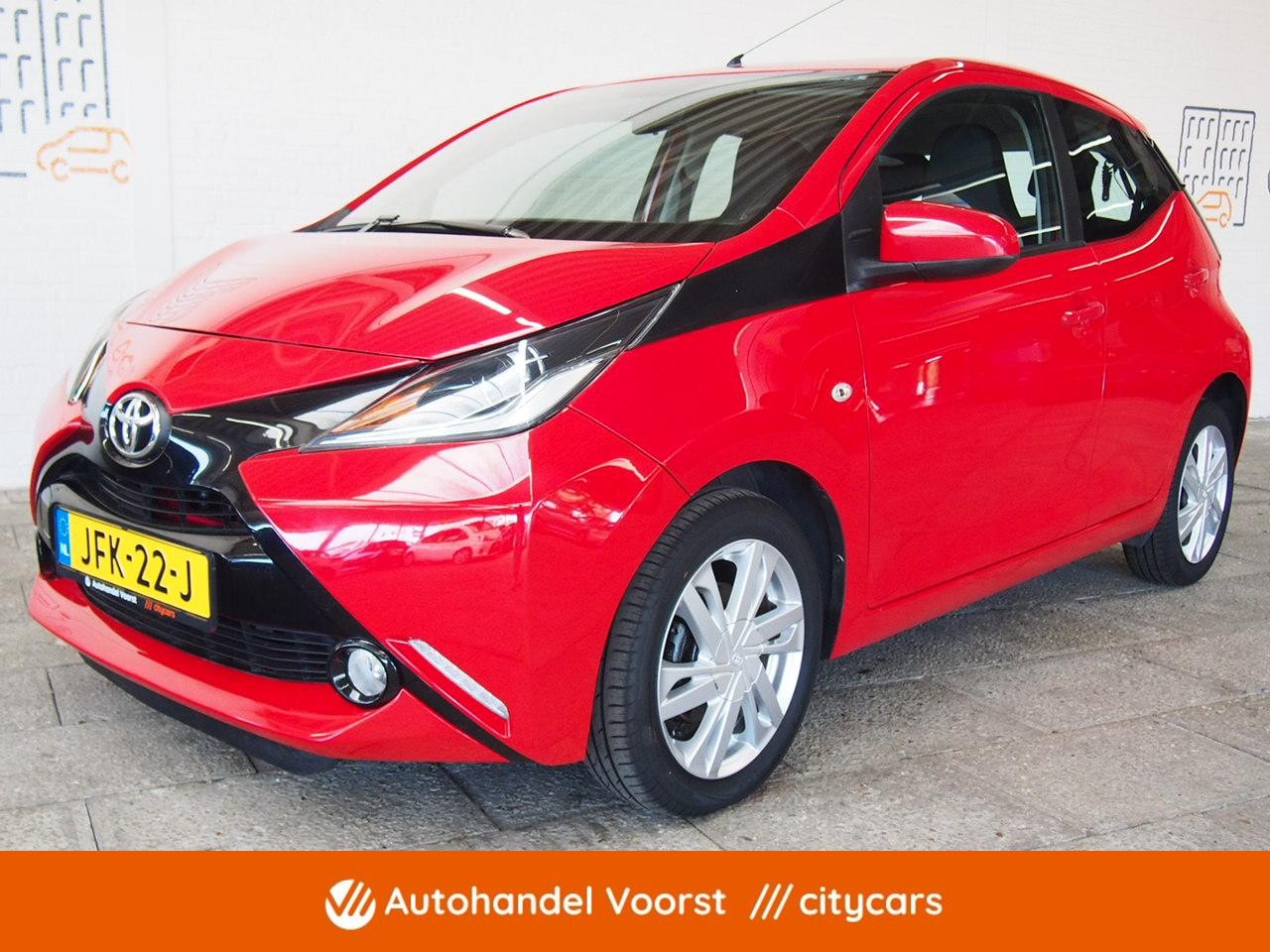 Toyota Aygo - 1.0 VVT-i x-play (APK:Nieuw) Incl.garantie - AutoWereld.nl