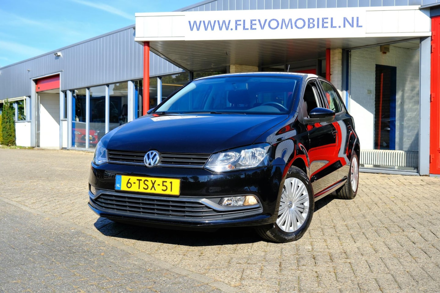 Volkswagen Polo - 1.2 TSI Comfortline 5-drs Airco|Cruise - AutoWereld.nl