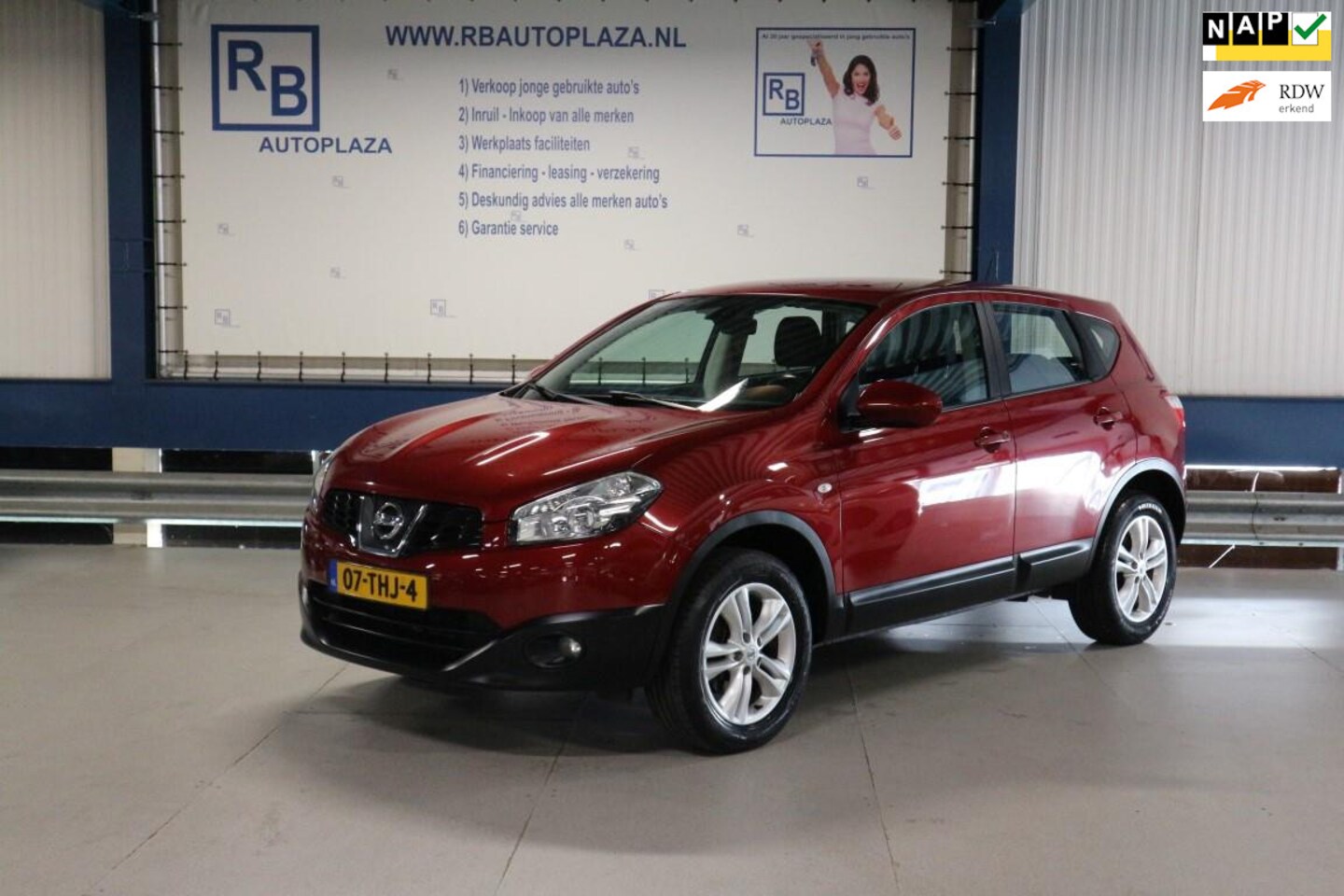 Nissan Qashqai - 1.6 Acenta / NAP + 1e EIGENAAR + FULL SERVICE HISTORIE ! ! ! - AutoWereld.nl