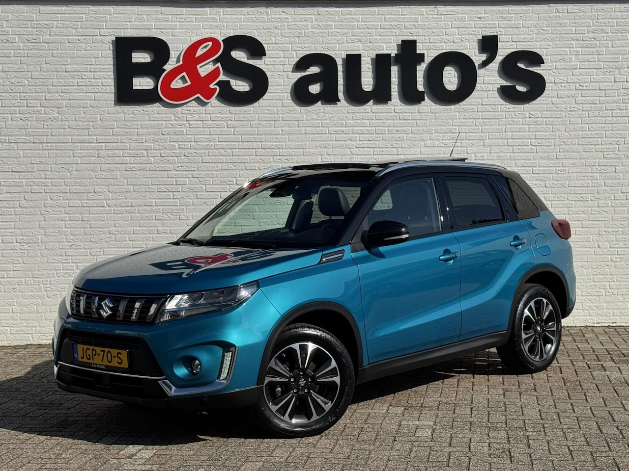 Suzuki Vitara - 1.5 Hybrid Style Automaat Adaptive cruise Climate control Full LED Panoramadak Achteruitri - AutoWereld.nl