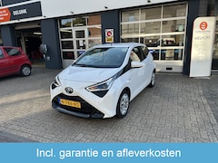 Toyota Aygo - 1.0 VVT-i Automaat x-play All-in Prijs Cruise/Carplay/Airco/Camera
