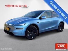 Tesla Model Y - RWD in Glacier Blue – 4.500 km, trekhaak