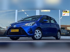 Toyota Yaris - 1.5 Hybrid Aspiration 1e Eigenaar Camera Navigatie Mooi
