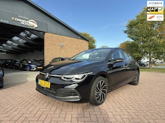 Volkswagen Golf - 1.4 eHybrid Style 204 PK Lane ACC Massage