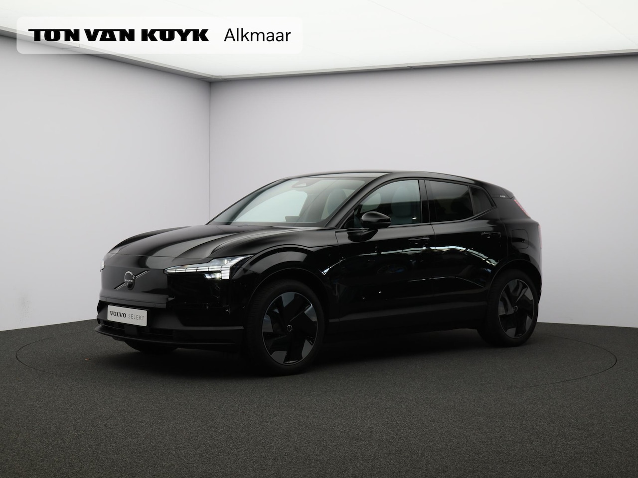 Volvo EX30 - Single Motor Extended Range Ultra Automaat / Breeze Blue Interieur / Panoramisch Dak / 360 - AutoWereld.nl