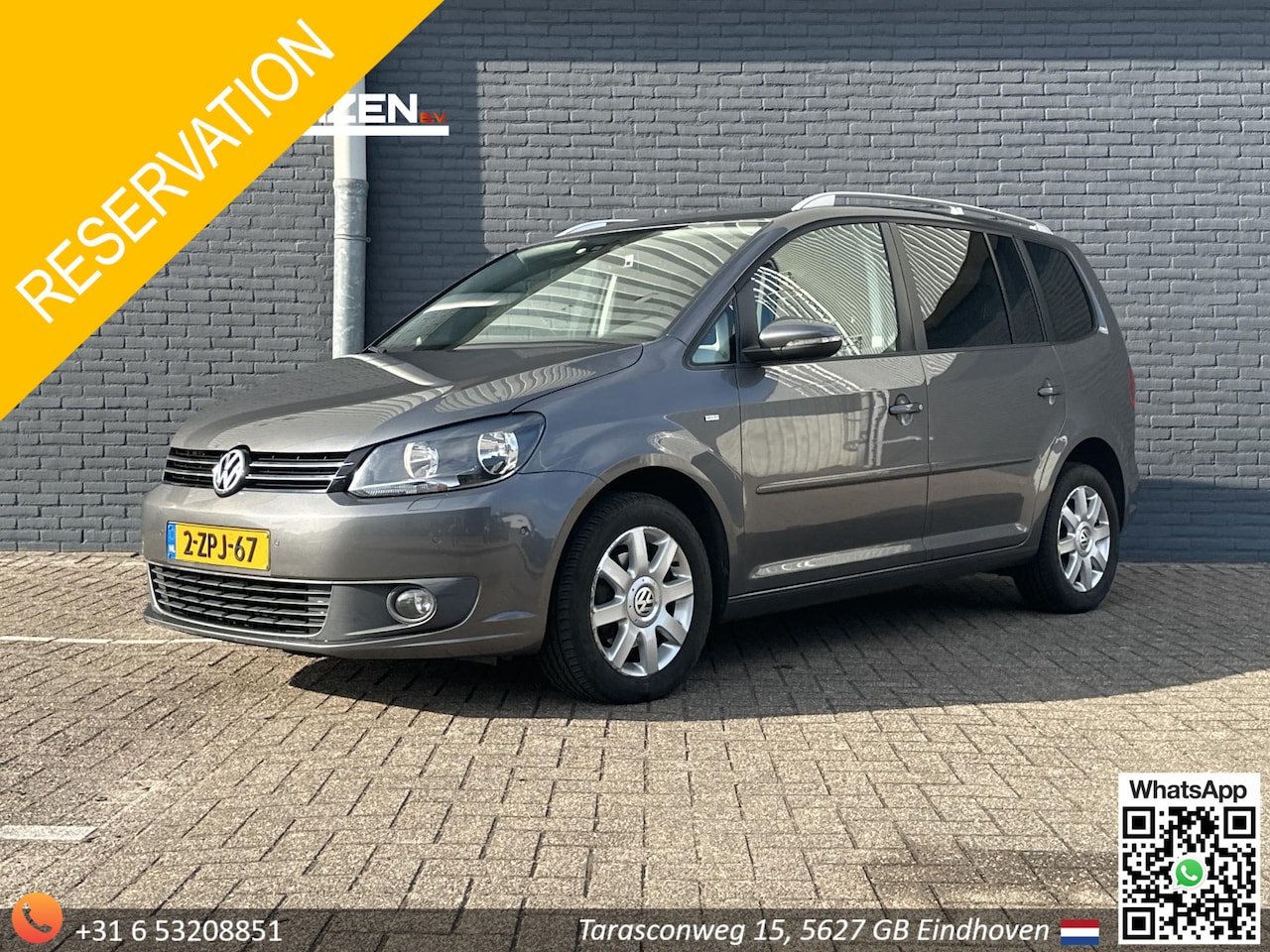 Volkswagen Touran - 1.6 TDI Comfortline BlueMotion 7 Persoons | Climate | Cruise | Navi | Camera | Stoelverwar - AutoWereld.nl