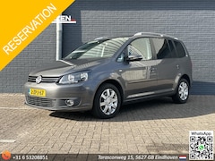 Volkswagen Touran - 1.6 TDI Comfortline BlueMotion 7 Persoons | Climate | Cruise | Navi | Camera | Stoelverwar