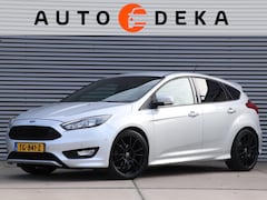 Ford Focus - 1.0 EcoBoost ST-Line *Navigatie*Parkeersens.*Trekhaak