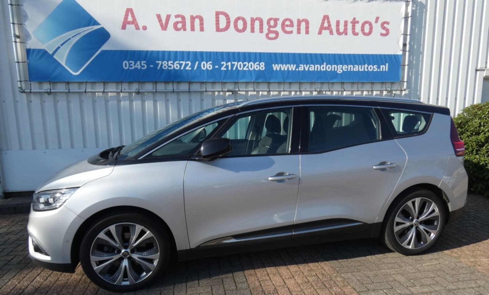 Renault Scénic - 1.3 TCE LIMITED 7P.Navi,Camera,Trhaak,Led - AutoWereld.nl