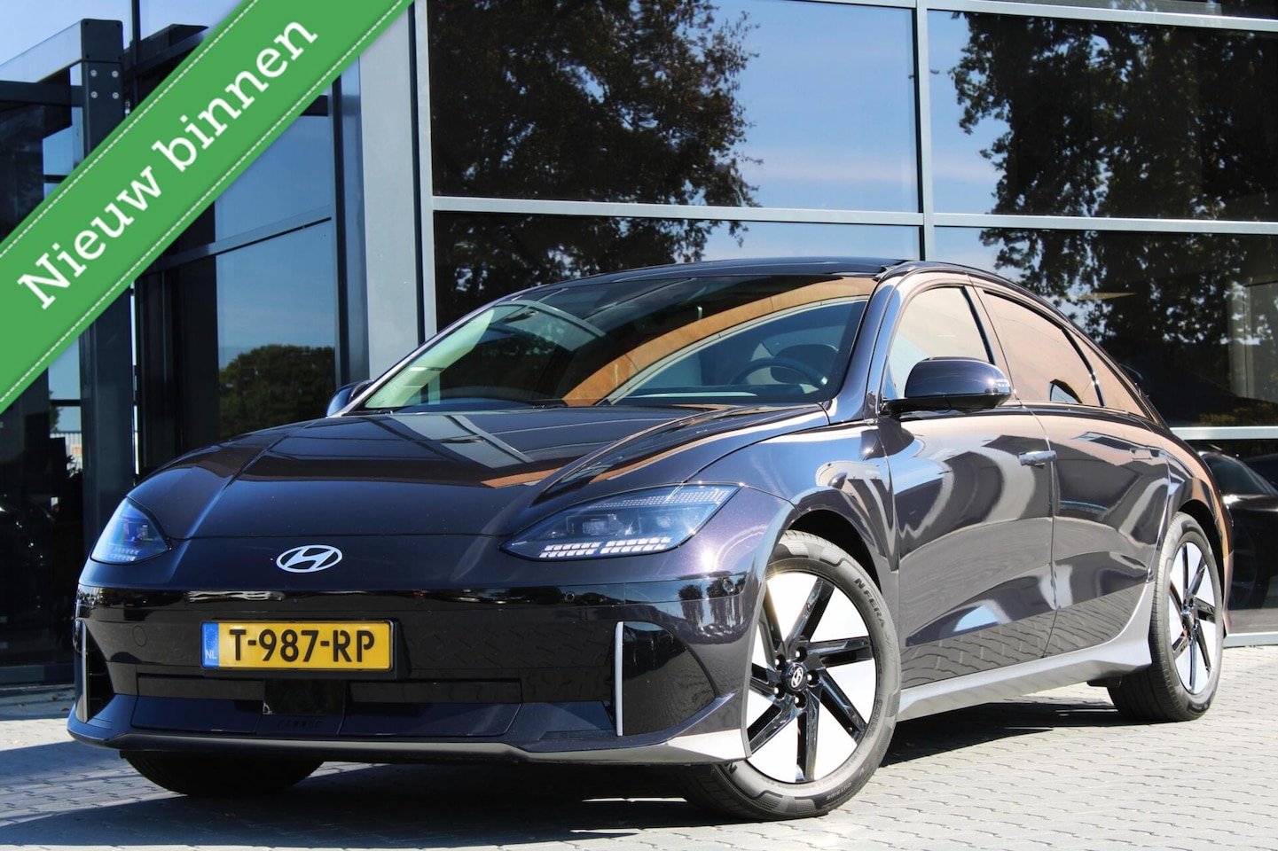 Hyundai IONIQ 6 - Lounge 77.4kWh | Pano | Leder | Trekhaak - AutoWereld.nl