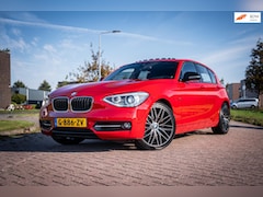 BMW 1-serie - 118i Automaat Business+