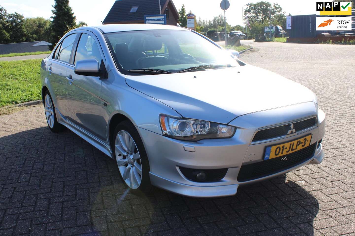 Mitsubishi Lancer Sports Sedan - 1.8 Instyle 1.8 Instyle - AutoWereld.nl
