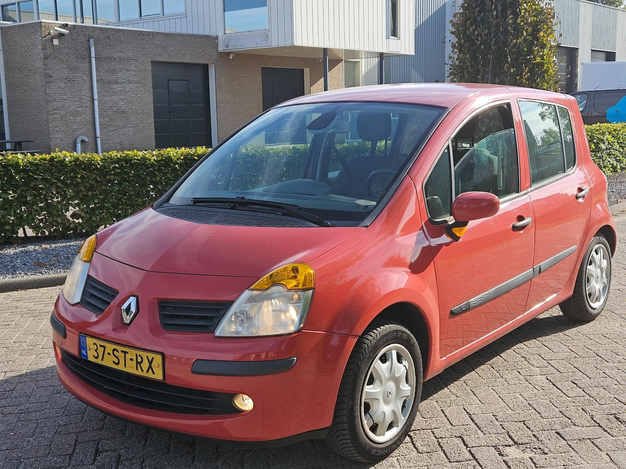 Renault Modus - 1.2-16V Air Nieuwe apk 01-11-2026 - AutoWereld.nl