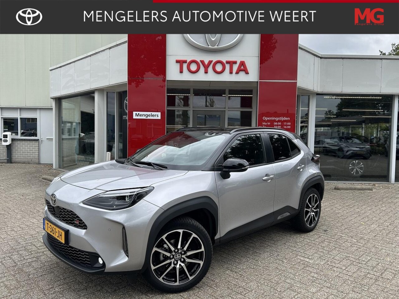 Toyota Yaris Cross - 1.5 Hybrid GR Sport 1.5 Hybrid GR Sport, NL-auto, Trekhaak - AutoWereld.nl