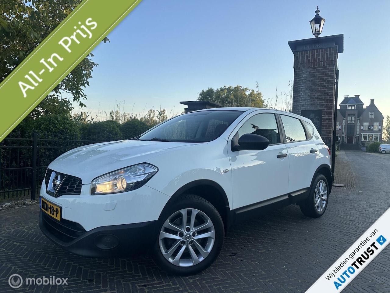 Nissan Qashqai - 1.6 Automaat Trekhaak Navi GARANTIE - AutoWereld.nl