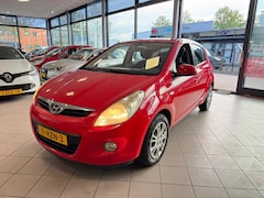 Hyundai i20 - 1.2i Dynamic AIRCO DEALER APK 9-26 BJ 2009
