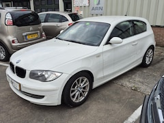 BMW 1-serie - (e87) 116 3Drs Business | Motor kapot | Clima | Cruise | LM Velgen | CV