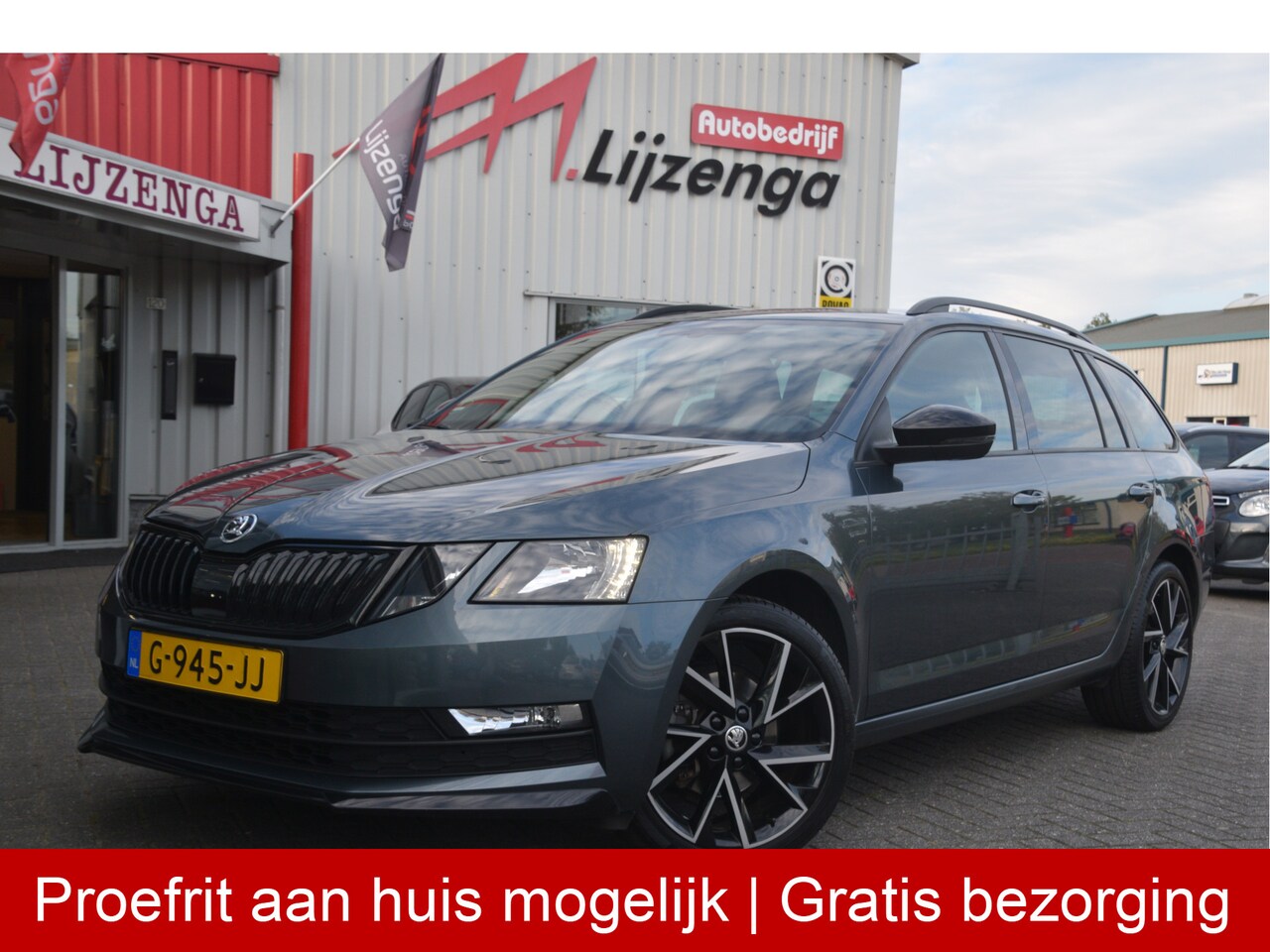 Skoda Octavia Combi - 1.5 TSI Greentech Sport Business Navi | Carplay | Trekhaak | 17 inch | Bluetooth | PDC - AutoWereld.nl
