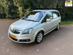 Opel Zafira - 2.2 Cosmo 7p / Navi / Airco / NAP / Aux / pdc /