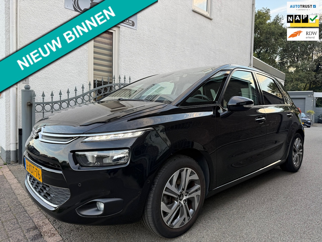 Citroën C4 Picasso - 1.6 THP Intensive | Pano | Camera | Navi | Recent onderhouden - AutoWereld.nl