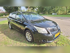 Toyota Avensis Wagon - 1.8 VVTi Comfort