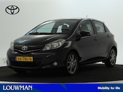 Toyota Yaris - 1.3 VVT-i Dynamic Automaat | Navigatie | Lichtmetalen velgen |