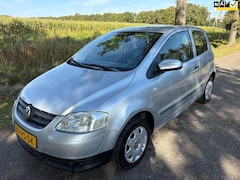 Volkswagen Fox - 1.2 Trendline Stuurbekrachtigingen/ 5-2026 APK/111Dkm N.A.P