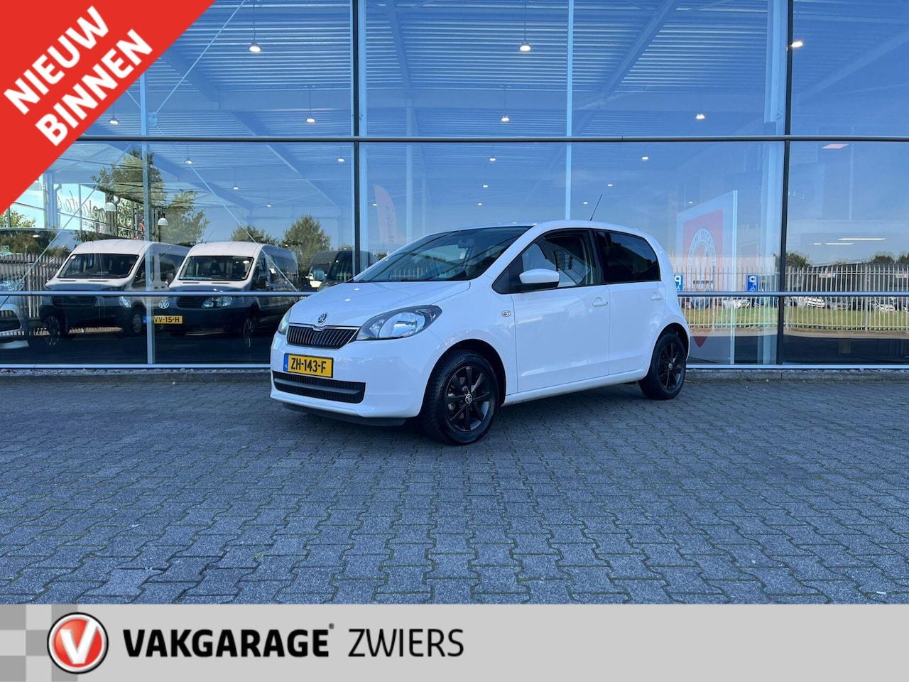 Skoda Citigo - 1.0 Greentech Elegance Navi verwamde stoelen - AutoWereld.nl