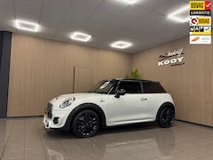 MINI John Cooper Works - S 2.0 JCW Chili Serious Business * Automaat / Panoramadak / LED / Navigatie