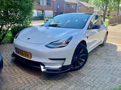 Tesla Model 3 - Long Range